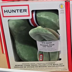 Hunter Sage Green Travel Pillow and matching Eye Mask Set